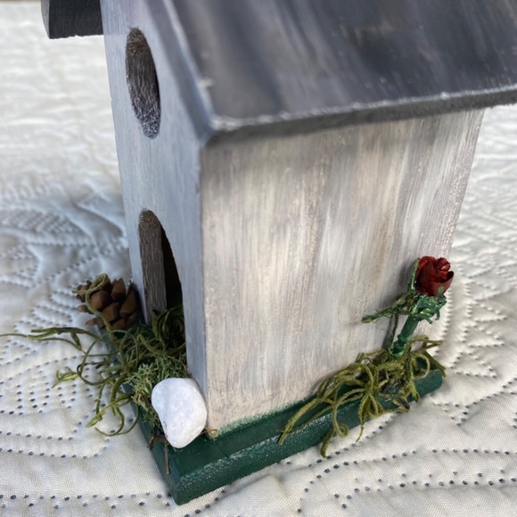 Small Rustic BirdHouse Chapel/Church Decor - Picture 5 of 7